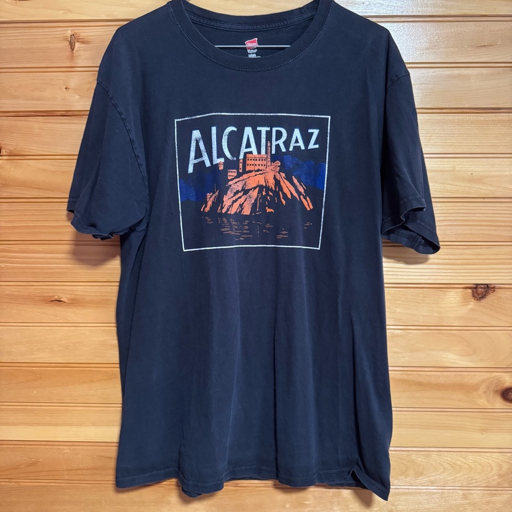 Hanes Golden Gate Nation Parks Alcatraz at Night Black Tee Large
